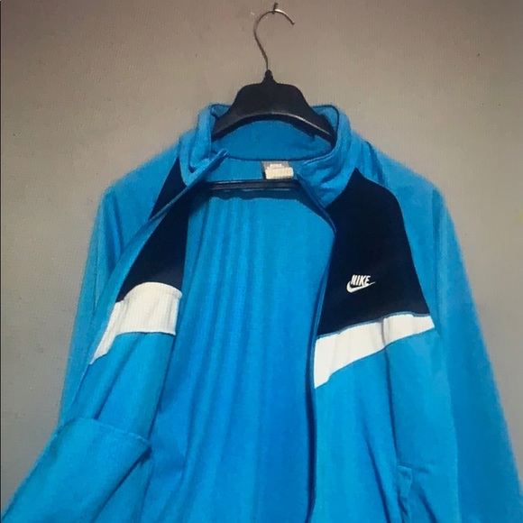 Vinatge Nike Track suit zip top - Picture 5 of 9